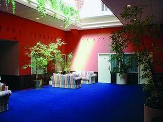 Crown Hotel 3*